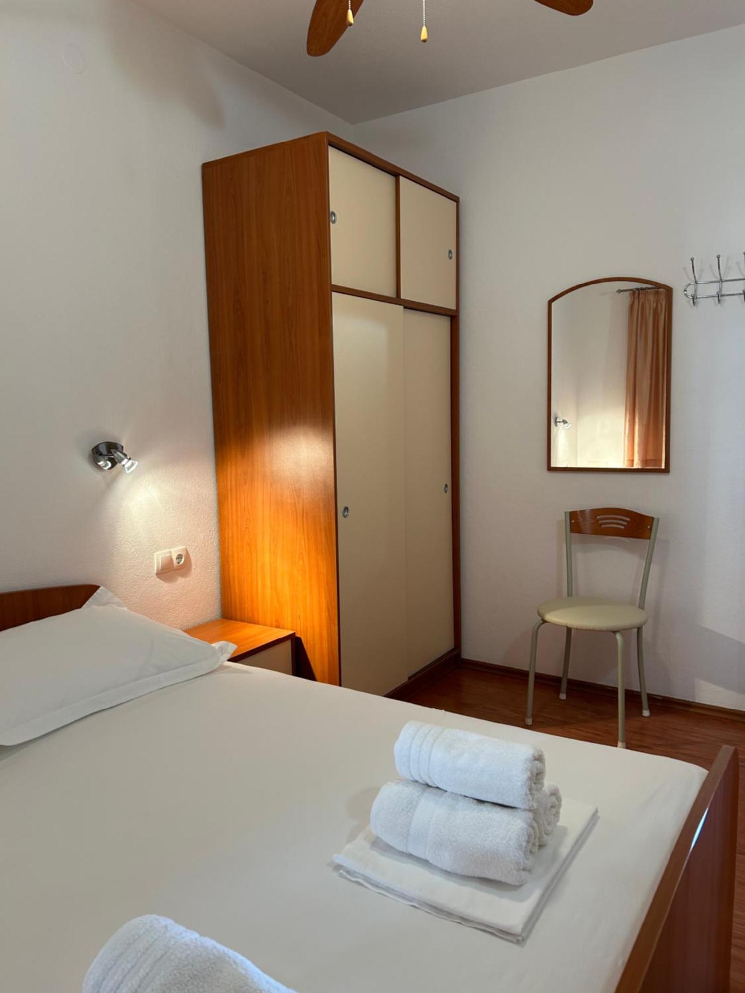 Apartments Bala Ivan Dolac Exterior foto